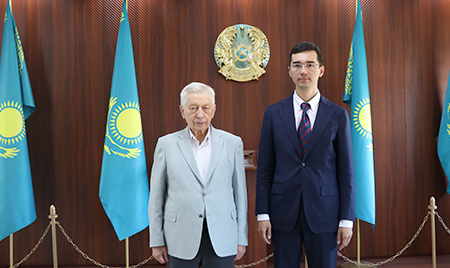 https://bk.kz/p/451x268